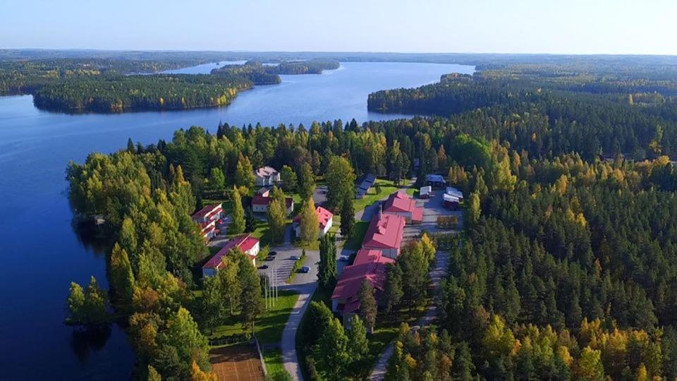 Sedu Aehtaeri Tuomarniemi Hostel Exterior photo